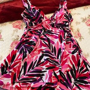 Swim suit (one piece) with skirt